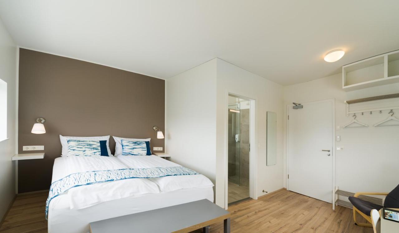 Salthus Guesthouse Skagastrond Bagian luar foto